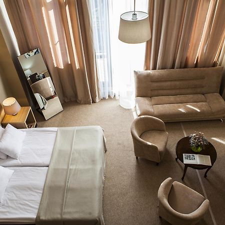 Boutique Hotel Amra Suchumi Zewnętrze zdjęcie