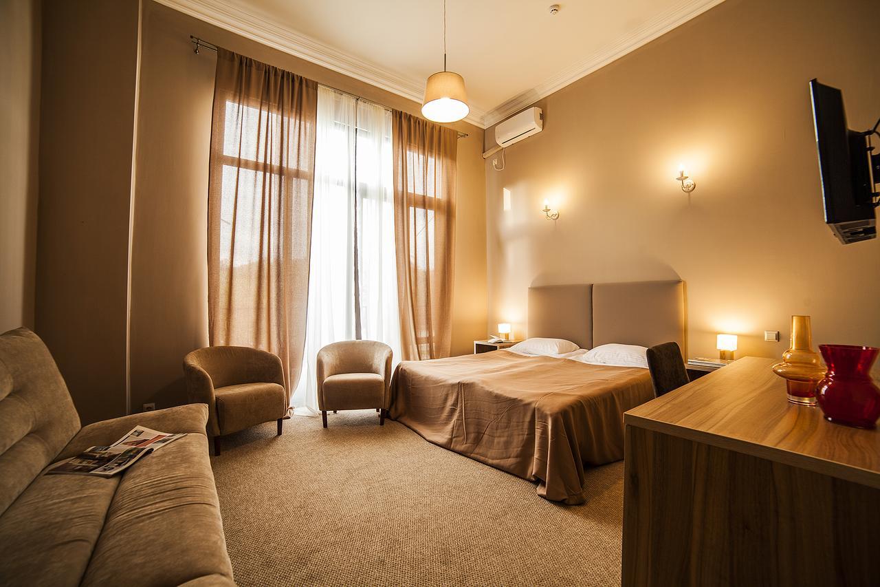 Boutique Hotel Amra Suchumi Zewnętrze zdjęcie